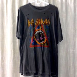 Urban Outfitters Def Leppard Shirt